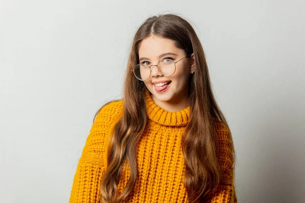 Beautiful Girl Glasses Yellow Sweater White Background — Stock Fotó