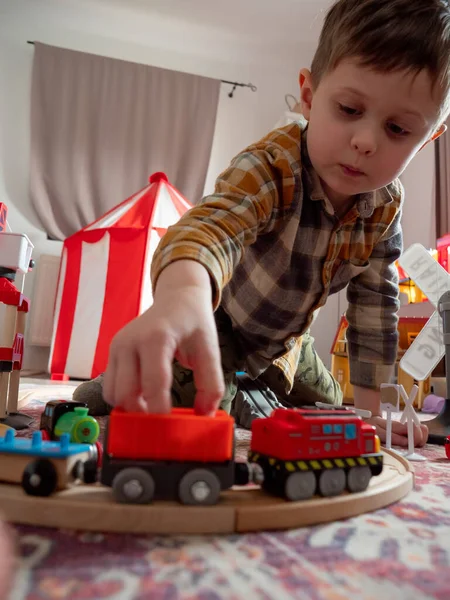 Little Boy Play Train Room Home — Stock Photo, Image