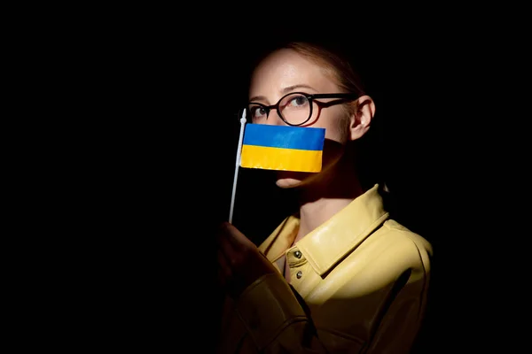Stylish Woman Shirt Hold Ukrainian Flag Light Focus — Stok fotoğraf
