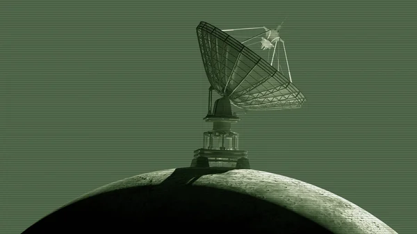큰 위성 접시 안테나와 문 — 스톡 사진