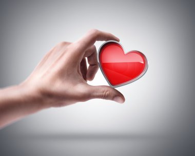 Adamın elini tutarak kart işareti