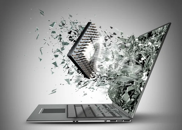 Microchip cpu afsluiten door een monitor van laptop — Stockfoto
