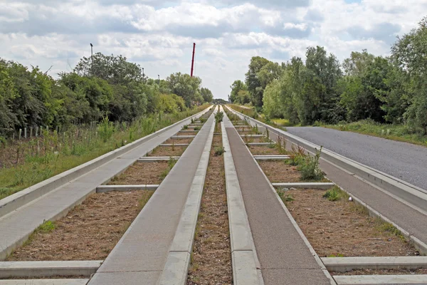 The Cambridgeshire guided bus way, — Stock Photo, Image