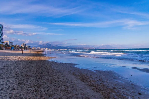 Όμορφη Ήρεμη Παραθαλάσσιο Τοπίο Του Σαν Χουάν Παραλία Στην Alicante — Φωτογραφία Αρχείου