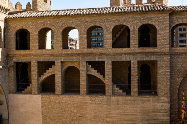 Mooie Grote Historische Saragossa Spanje Een Warme Zonnige Dag Binnen — Stockfoto