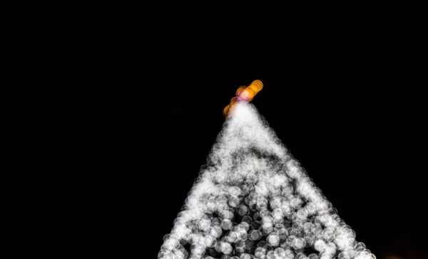 Bella Decorazione Albero Natale Incandescente Sfondo Nero — Foto Stock