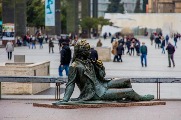 Vackert Stadslandskap Med Goya Monument Zaragoza Molnig Dag — Stockfoto