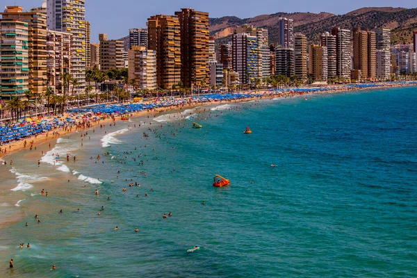Красивий Краєвидний Пляж Бенідормі Іспанія Теплий Літній День Відпочинку — стокове фото