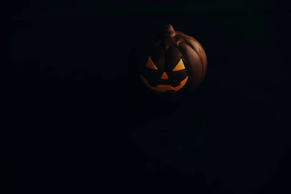 Krásná Čokoláda Halloween Dýně Jack Lucerna Tmavém Pozadí — Stock fotografie