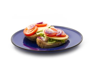 plaka üzerinde iki sandviç