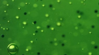 Hava kabarcığı jel içinde