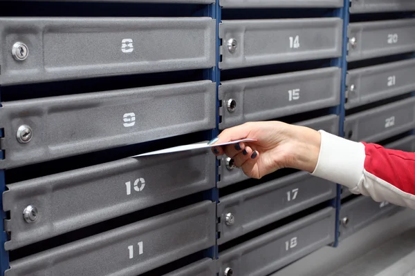 numaralı posta kutuları kümesi