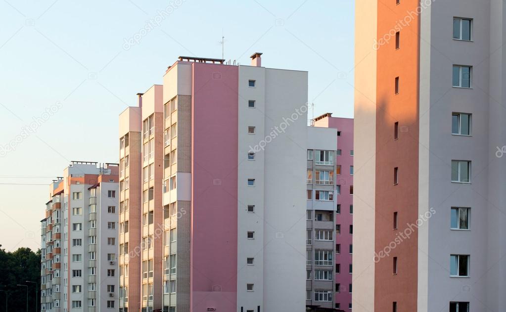 New multi-storey, brick home in the city quarter