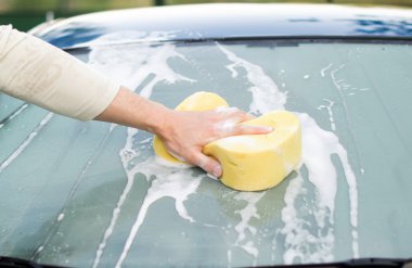 Araba şampuanı kullanarak windows temizleme işlemi ve