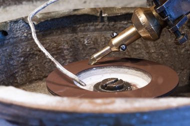 kesme taş citrine işlemidir. tipi kesme - Portekizce