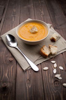 vellutata di zucca - kabak çorbası