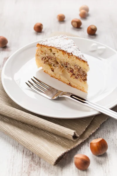 Kuchen zu den Nüssen — Stockfoto