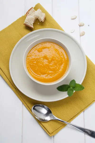 Vellutata di zucca - soupe de citrouille — Photo