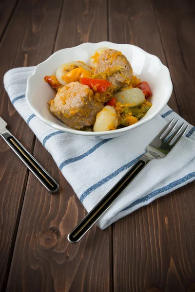 Schweinefilet mit Gemüse — Stockfoto