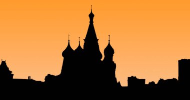 Moskova Kremlin'e ve Aziz Basil Katedrali, Kızıl Meydan siluetleri günbatımı ışığı