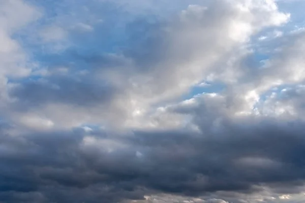 Atmosfär Mulen Skymning Himmel Innan Regniga Moody Naturliga Väder Bakgrund — Stockfoto