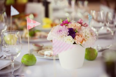 Düğün masa süslü