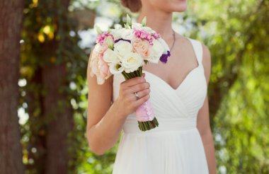 Gelin ayiklama buket holding