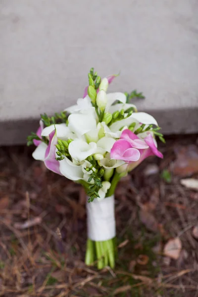 Bridal bouquet of calla lilies — Stock Photo, Image