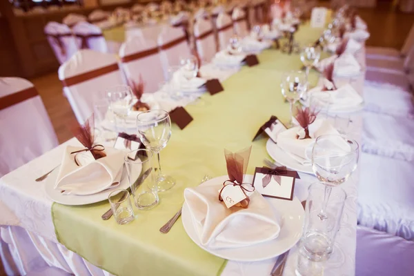 Decorated wedding table — Stock Photo, Image