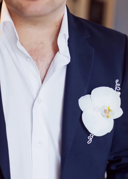 新郎の結婚式のジャケット — ストック写真