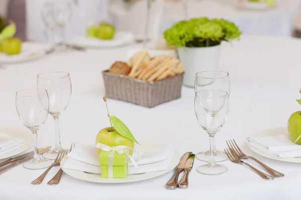 Table de mariage décorée — Photo