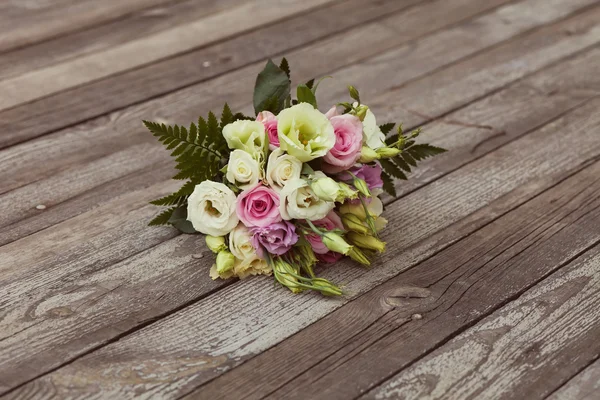 Wit en roze bruiloft boeket — Stockfoto