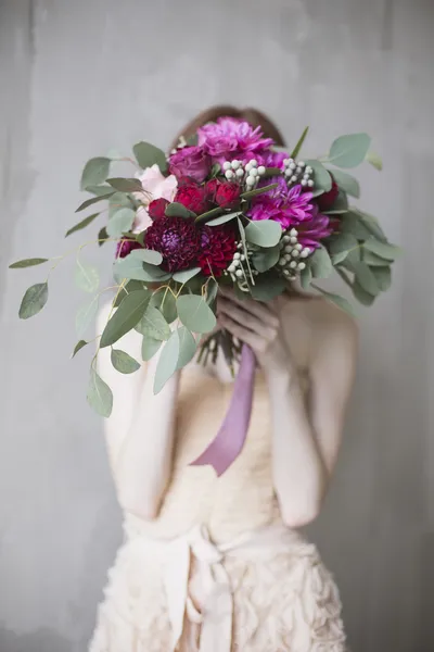 Bridal bouquet with red and burgundy colors — Stock Photo, Image