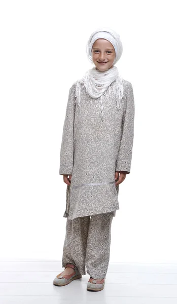 Malá muslimská dívka — Stock fotografie