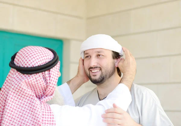 Arabische Moslems Golf Posieren Fotos Hoher Qualität — Stockfoto