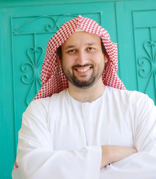 Portrait of Arabic Muslim man posing in real life — Stock Photo, Image