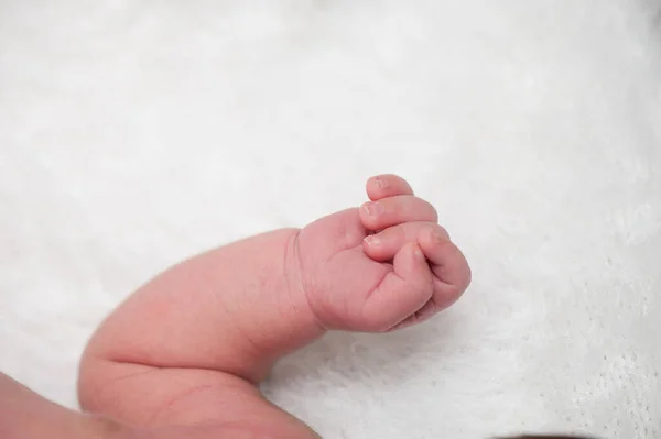 Νεογνό μωρό στην πρώτη εβδομάδα της ζωής του — Φωτογραφία Αρχείου