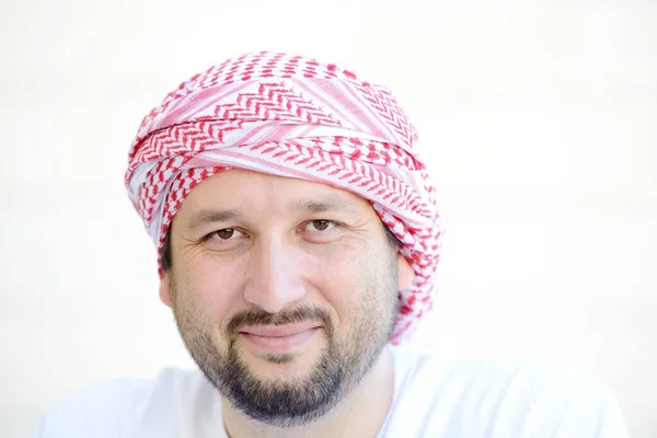 Portrait of Arabic Muslim man posing in real life — Stock Photo, Image