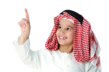 Dijital düğmeye sevimli Arapça küçük çocuk