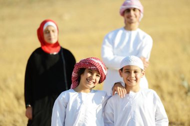 Doğadaki Arap ailesi