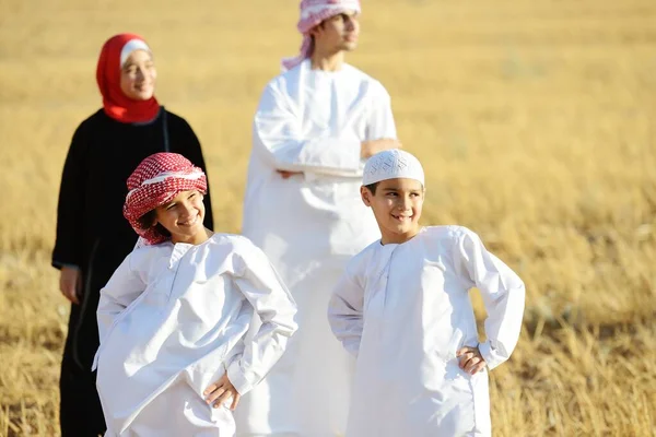 阿拉伯家庭的性质 — 图库照片