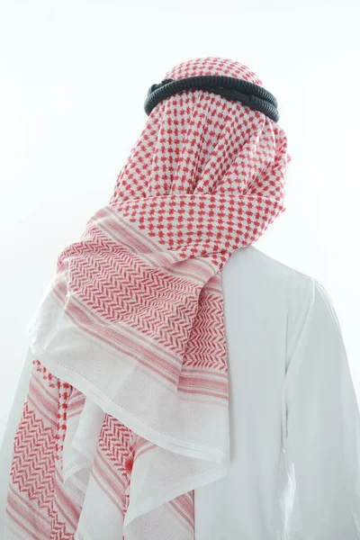 Miúdo árabe pelas costas — Fotografia de Stock