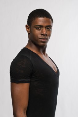 Siyah adam.
