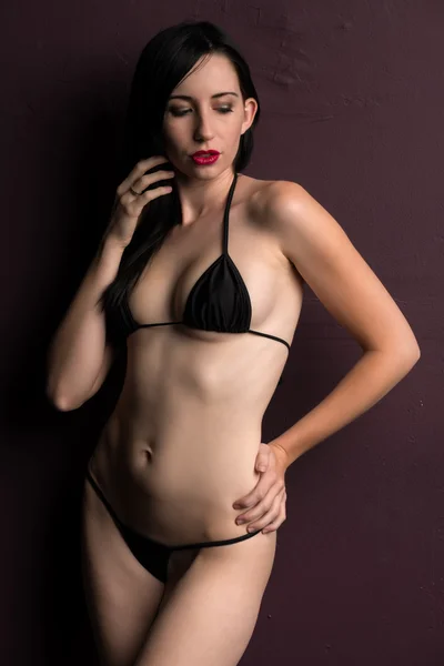 Zwarte bikini — Stockfoto