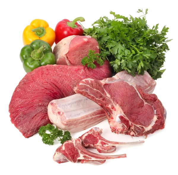 Sortiment an rohem Fleisch mit Gemüse — Stockfoto