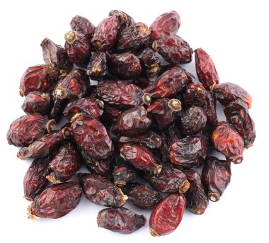 Kurumuş gül kalçası yığını