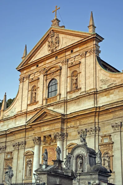 Церковь Святых Петра и Павла в Старом городе Крака — стоковое фото