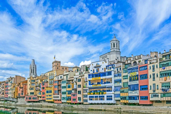 Coloridas Casas Amarillas Naranjas Famosa Casa Girona Cataluña España Casa —  Fotos de Stock