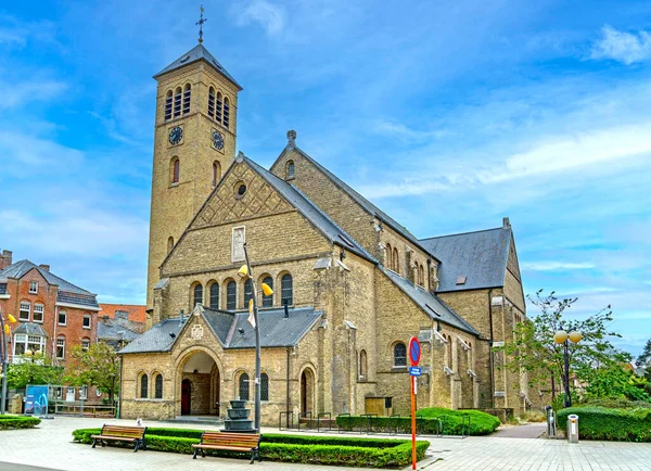 Panne Badplaats Aan Noordzee België Stadskerk — Stockfoto