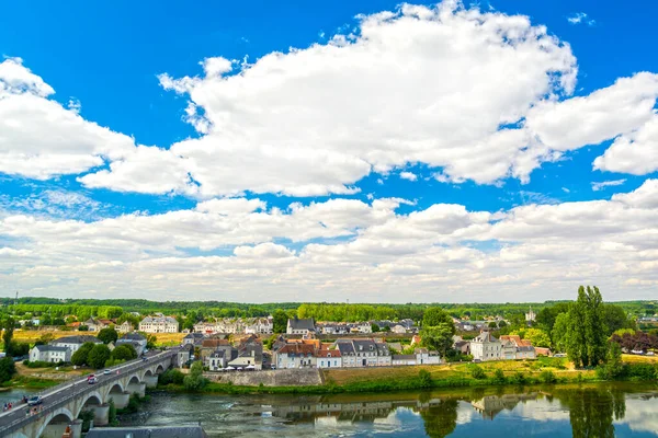 Amboise Loire Völgyben Franciaországban Panoráma Városra Folyóval Híddal — Stock Fotó